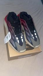 Yeezy 700, Ophalen, Zo goed als nieuw