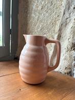 Roze Franse schenkkan Digoin, Antiek en Kunst, Curiosa en Brocante, Ophalen of Verzenden
