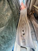 2 Notenhouten planken KD, epoxyhars, Tafel, Doe-het-zelf en Verbouw, Hout en Planken, Minder dan 25 mm, Ophalen of Verzenden, Zo goed als nieuw