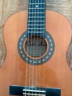 Kleine gitaar voor zoon of dochter-onbespeeld, Ophalen of Verzenden, Zo goed als nieuw, Klassieke of Spaanse gitaar