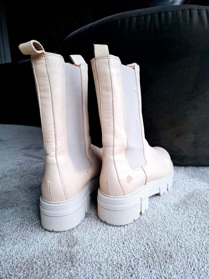 Apple of Eden Snowboots-Laarsjes-Laarzen-Mt 41 Beige Leer, Kleding | Dames, Schoenen, Zo goed als nieuw, Snowboots, Beige, Ophalen of Verzenden