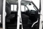 Iveco Daily 35C14 136pk E6 Open Laadbak D.C. Trekhaak 3500kg, Auto's, Bestelauto's, Gebruikt, Euro 6, Iveco, 7 stoelen