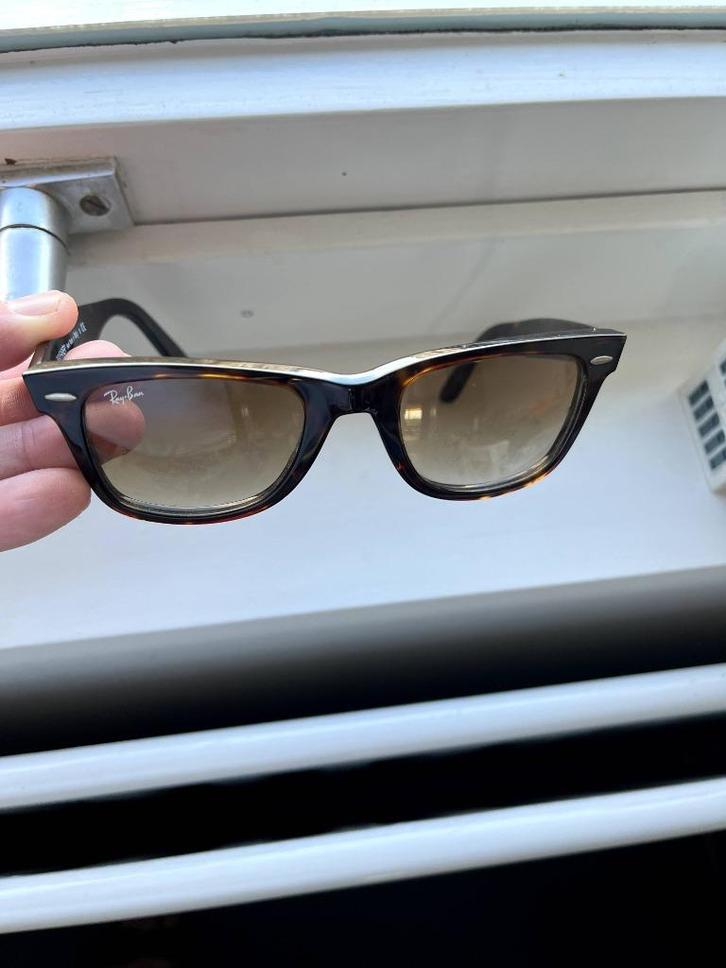 Zonnebril, Sieraden, Tassen en Uiterlijk, Zonnebrillen en Brillen | Heren, Zo goed als nieuw, Zonnebril, Ray-Ban, Bruin, Verzenden