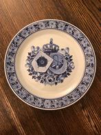 Delfts blauw bord tgv huwelijk Juliana en Bernard, Verzamelen, Koninklijk Huis en Royalty, Ophalen of Verzenden, Servies
