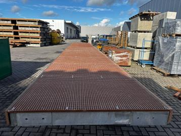 Aluminium frames met GVK roosterdek voor drijvende steigers beschikbaar voor biedingen