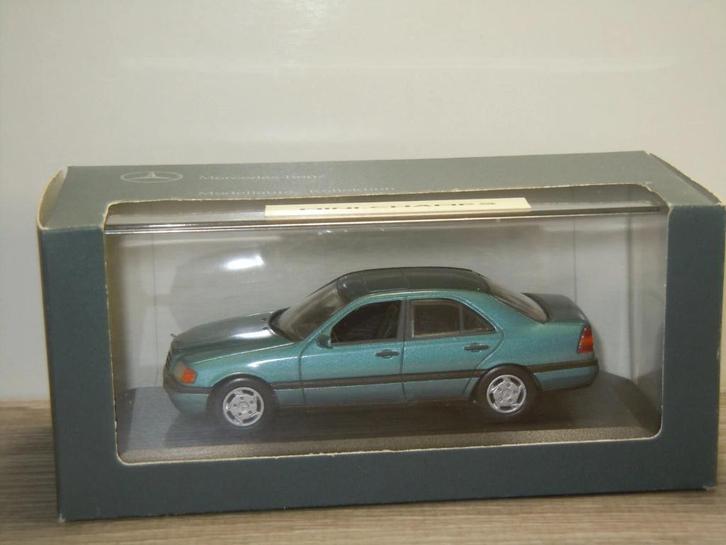 Mercedes C220 - Minichamps 1:43, Hobby en Vrije tijd, Modelauto's | 1:43, Zo goed als nieuw, Auto, MiniChamps, Verzenden
