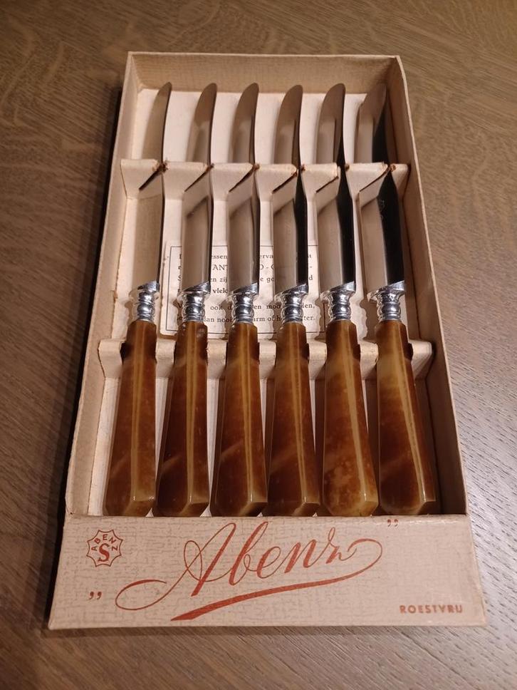 VINTAGE DINERMESSEN 'ABENZ' IN ORIGINELE DOOS, Huis en Inrichting, Keuken | Bestek, Zo goed als nieuw, Rvs of Chroom, Ophalen of Verzenden