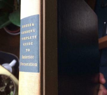 House & Garden's Complete Guide to Interior Decoration beschikbaar voor biedingen
