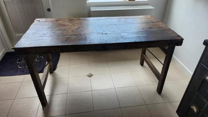 Oude Houten Tafel - Karakter en Charme, Huis en Inrichting, Tafels | Eettafels, Gebruikt, 50 tot 100 cm, 100 tot 150 cm, Vier personen