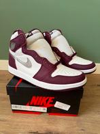 Nike Air Jordan 1 Retro High Bordeaux maat 44, Kleding | Heren, Schoenen, Overige kleuren, Nieuw, Ophalen of Verzenden, Sneakers of Gympen