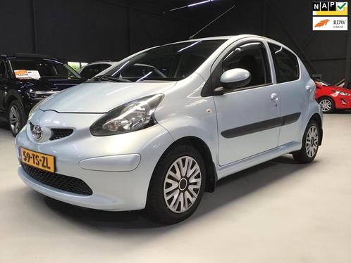 Toyota Aygo 1.0-12V + I 5 Drs I Elec Ramen I Isofix I Toeren, Auto's, Toyota, Bedrijf, Te koop, Aygo, ABS, Airbags, Centrale vergrendeling