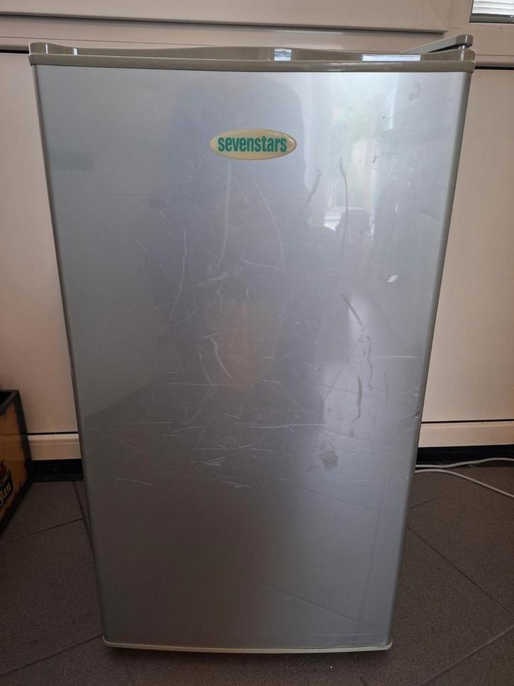 Kleine Koelkast - 45x50x82,5 cm, Witgoed en Apparatuur, Koelkasten en IJskasten, Gebruikt, Met vriesvak, 75 tot 100 liter, Minder dan 85 cm