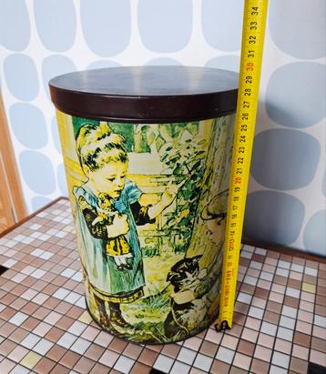 Vintage blik XL Ot en Sien. beschikbaar voor biedingen