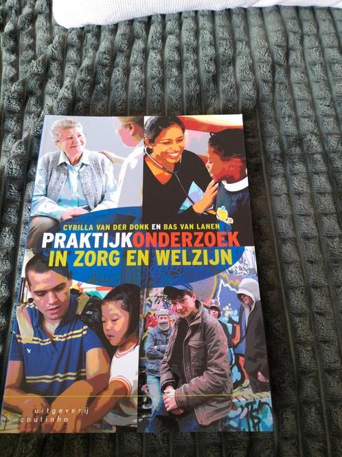 Cyrilla van der Donk - Praktijkonderzoek in zorg en welzijn, Boeken, Schoolboeken, Zo goed als nieuw, Nederlands, Ophalen of Verzenden