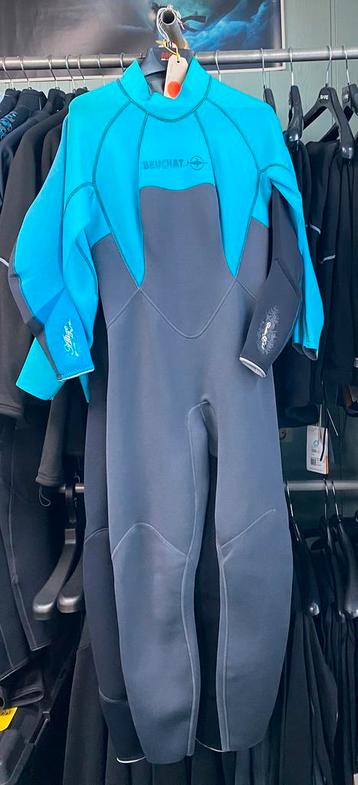 Beuchat 2 mm overall beschikbaar voor biedingen
