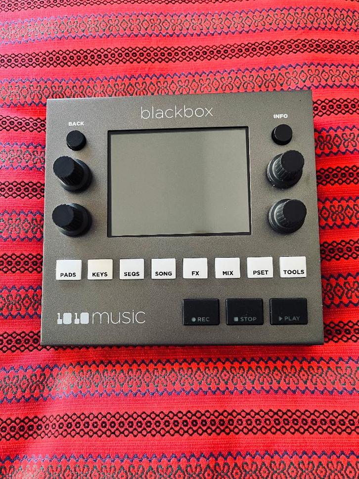 1010 Music Blackbox, Muziek en Instrumenten, Samplers, Zo goed als nieuw, Ophalen of Verzenden