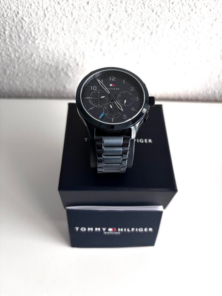 TOMMY HILFIGER heren horloge, Sieraden, Tassen en Uiterlijk, Horloges | Heren, Staal, Staal, Polshorloge, Zo goed als nieuw