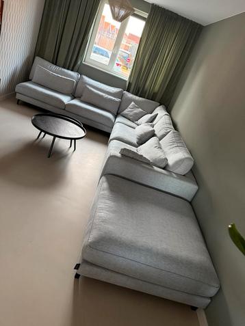 Hoekbank met poef van Soof - model Sweet Portobello beschikbaar voor biedingen