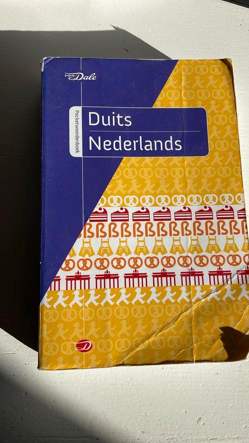 Van Dale pocketwoordenboek Duits-Nederlands, Boeken, Woordenboeken, Gelezen, Duits, Van Dale, Ophalen of Verzenden