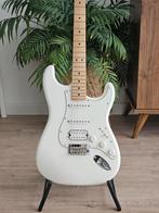 Fender Player Stratocaster HSS - Polar White, Fender, Fender Musical Instruments Corporation, Ophalen of Verzenden, Zo goed als nieuw