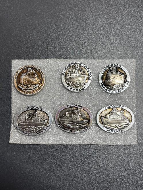 Set van 6 Vintage Sovjet Insignes – Russische IJsbrekers en, Verzamelen, Speldjes, Pins en Buttons, Gebruikt, Ophalen of Verzenden