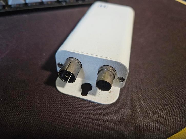 MoCA Adapter Gigabit Coax UTP - Hirschmann Inca 1G White, Computers en Software, Netwerk switches, Zo goed als nieuw, Ophalen of Verzenden