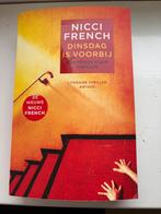 Dinsdag is voorbij, Nicci French, Ophalen of Verzenden, Zo goed als nieuw