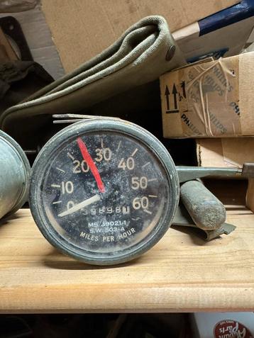 Nekaf M38 en andere Speedometer kilometerteller beschikbaar voor biedingen