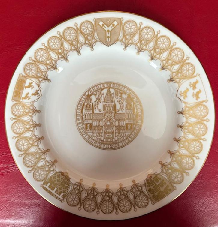 Canterbury Cathedral, herdenkingsbord 800 jaar uit 1970, Antiek en Kunst, Antiek | Wandborden en Tegels, Ophalen of Verzenden