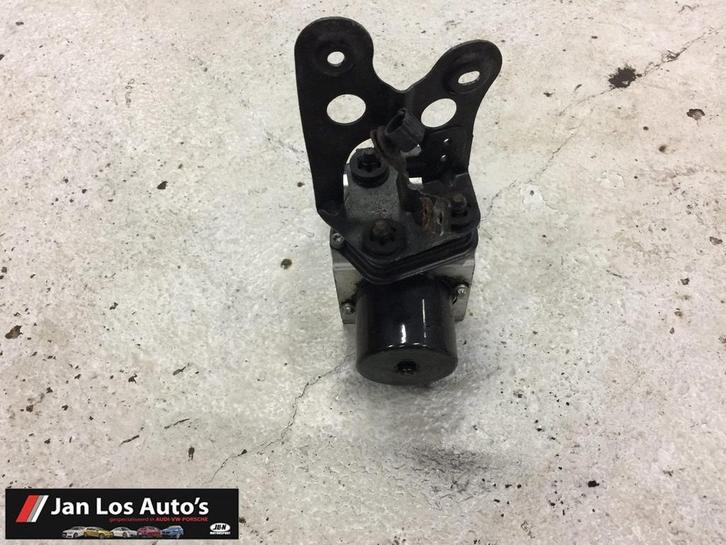 ABS-pomp Volkswagen Passat B6 ('05-'10) 3C0614109C, Auto-onderdelen, Remmen en Aandrijving, Volkswagen, Gebruikt, Ophalen of Verzenden