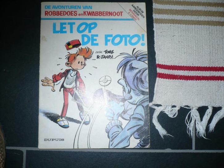 9 reclame strips fina jonker fris en sjokkie, Boeken, Stripboeken, Gelezen, Meerdere stripboeken, Ophalen of Verzenden