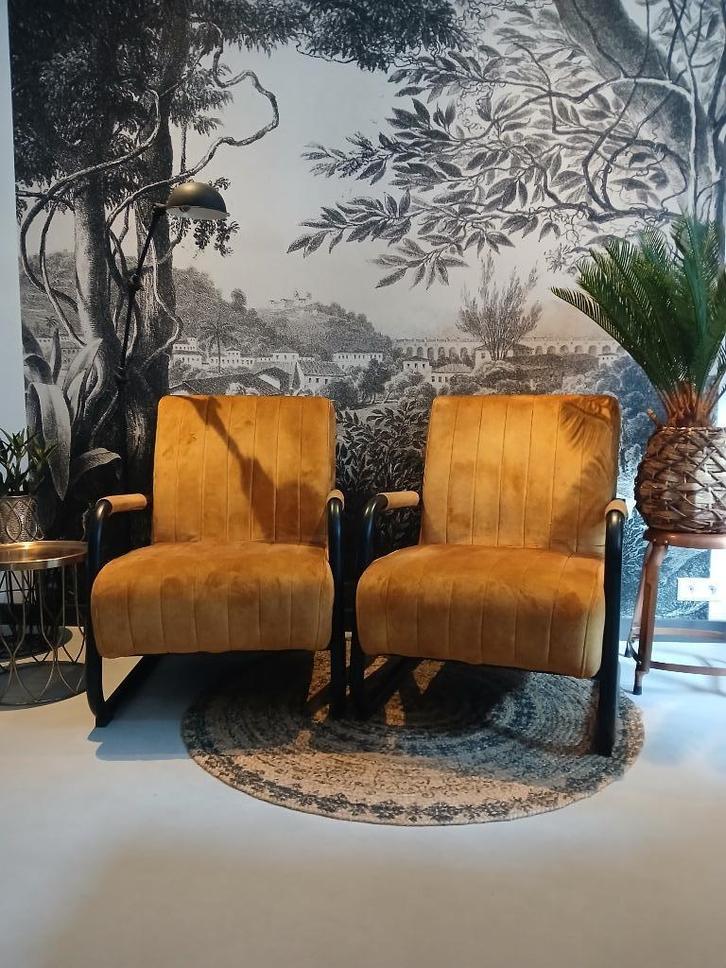 Fauteuil goudkleurig okergeel, Huis en Inrichting, Fauteuils, Zo goed als nieuw, Metaal, Stof, 50 tot 75 cm, Minder dan 75 cm