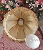 Brocante hanglamp klassiek creme stoffen lampenkap antiek, Huis en Inrichting, Lampen | Hanglampen, Ophalen of Verzenden, Stof