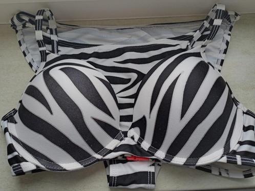 2 Nieuwe bikini's Zw/Wit/Zilv Dierenprint+stippen Push Up M, Kleding | Dames, Badmode en Zwemkleding, Zo goed als nieuw, Bikini