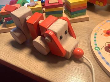 Houten speelgoed beschikbaar voor biedingen