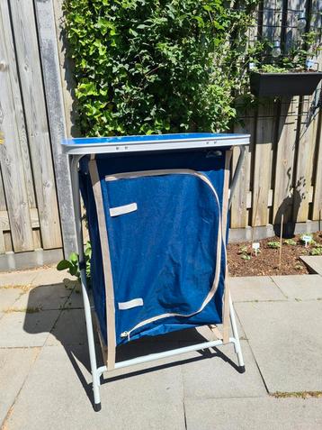 Opvouwbaar campingkast 52x60x89 (dxbxh) beschikbaar voor biedingen
