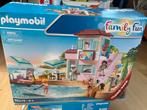 Playmobil Family Fun ijssalon aan de haven 70279, Kinderen en Baby's, Speelgoed | Playmobil, Ophalen of Verzenden, Zo goed als nieuw