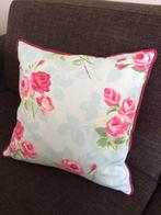 Sierkussen 40 x 40cm vierkant met rozen incl. veren kussen, Huis en Inrichting, Ophalen of Verzenden, Nieuw, Roze, Vierkant