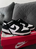 Nike dunk low, Kleding | Dames, Schoenen, Ophalen of Verzenden, Zo goed als nieuw, Sneakers of Gympen