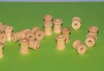 Miniatuur houten garenklosje voor poppenhuis of Barbie, Verzenden, Nieuw, Gebruiksvoorwerp