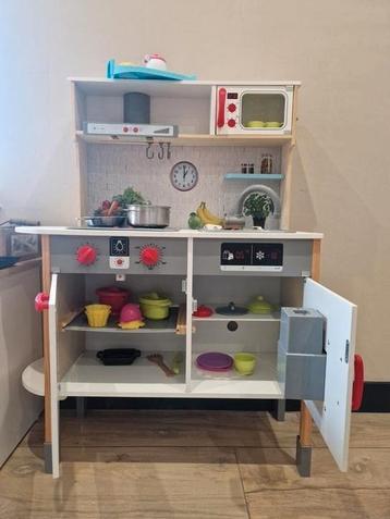 Speelkeuken beschikbaar voor biedingen