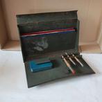 Schrijfkist metaal groen leger buro bureau met sjablonen, Ophalen of Verzenden, Landmacht, Nederland, Overige typen