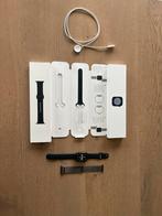 Apple Watch Series 8 45mm GPS - Zo goed als nieuw, Sieraden, Tassen en Uiterlijk, Smartwatches, Afstand, Zwart, IOS, Ophalen of Verzenden