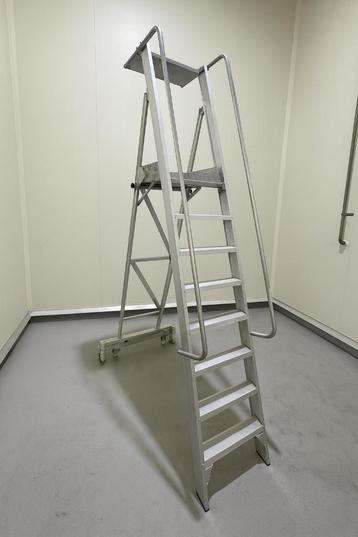 PMP08 Bordestrap - Aluminium Platformtrap beschikbaar voor biedingen