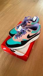 Nike Airmax 1 “Have a nike day” 40.5, Kleding | Heren, Schoenen, Ophalen of Verzenden, Nieuw, Overige kleuren