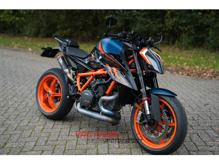 KTM 1290 SUPERDUKE R | Austin Racing RS22 !! (bj 2022), Motoren, Motoren | KTM, Bedrijf, Naked bike, meer dan 35 kW, 2 cilinders