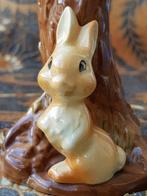 Boom en konijn oud Engels Hornsea vaasje van Fauna Royal., Ophalen of Verzenden