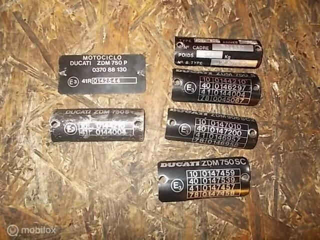 Frameplaatje typeplaatje 750 906 Supersport Paso Sport, Motoren, Onderdelen | Ducati, Gebruikt, Ophalen of Verzenden