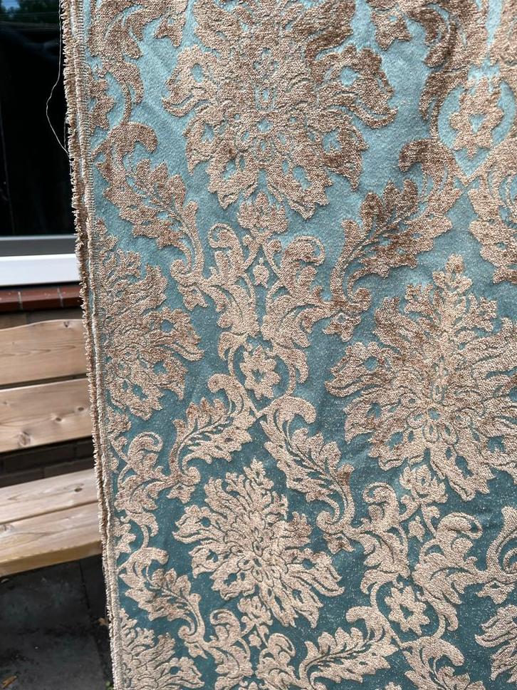 Mooie meubelstof blauw/groen met beige bloemmotief, Antiek en Kunst, Antiek | Kleden en Textiel, Ophalen of Verzenden