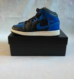 Air Jordan 1 Mid - 38,5, Blauw, Nike, Ophalen of Verzenden, Sneakers of Gympen